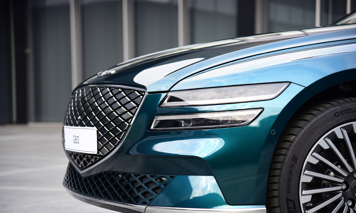Nose Genesis Electrified G80 - AutoEV
